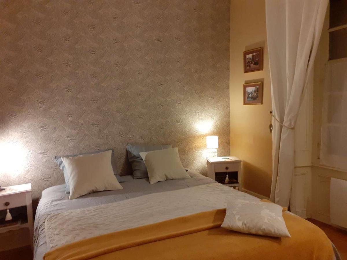 Manoir Tregont Mab Bed & Breakfast Quimper Eksteriør bilde